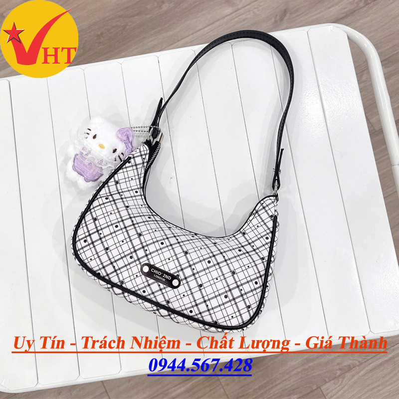 Túi Xách Kẹp Nách Nữ Da Kẻ Thời Trang Tặng Kèm Charm Treo - Xưởng May Túi Xách Hiền Trâm